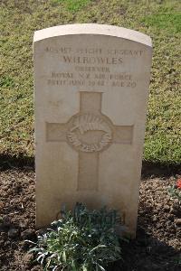 Ismailia War Memorial Cemetery - Rowles, William Harry